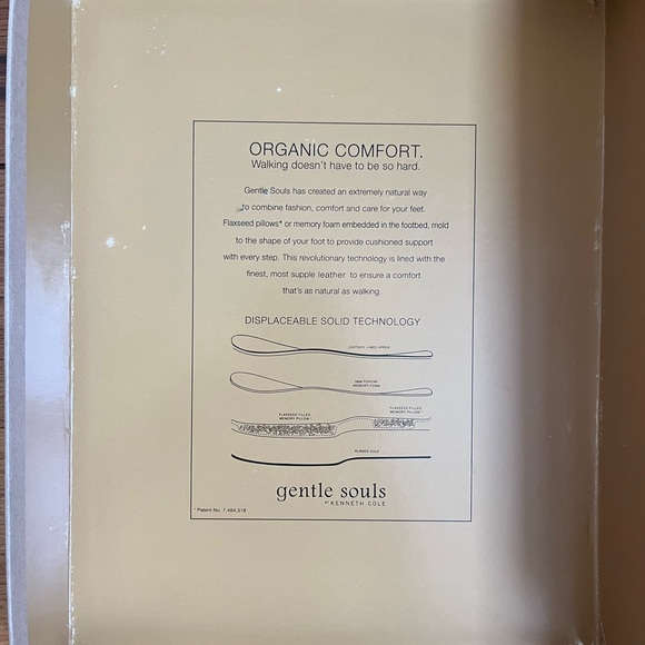 Kenneth Cole Gentle Souls Women’s Ankle Leather and Shearling Lined Boots - Picture 8 of 10